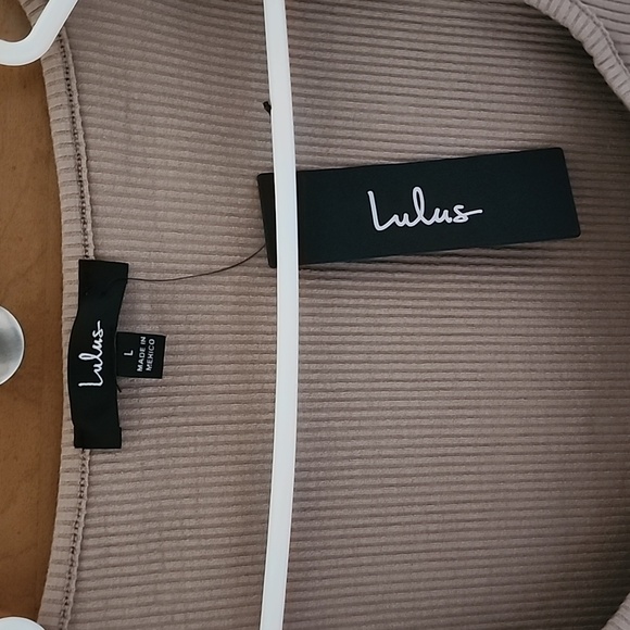 Shirt - Picture 2 of 3